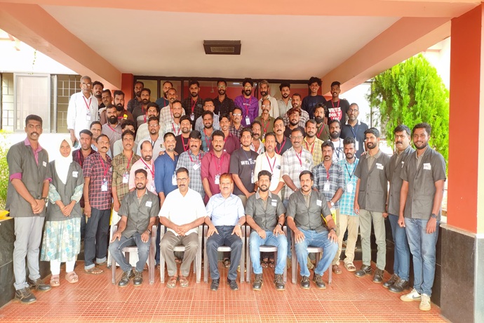 HAZARDOUS GOODS DRIVERS TRAINING BATCH 26') }}